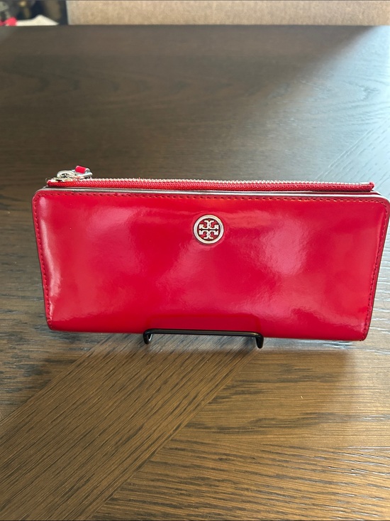 Tory Burch Handbags - Tory Burch Robinson Spazzolato Zip Slim Red Patent Leather Zip Wallet